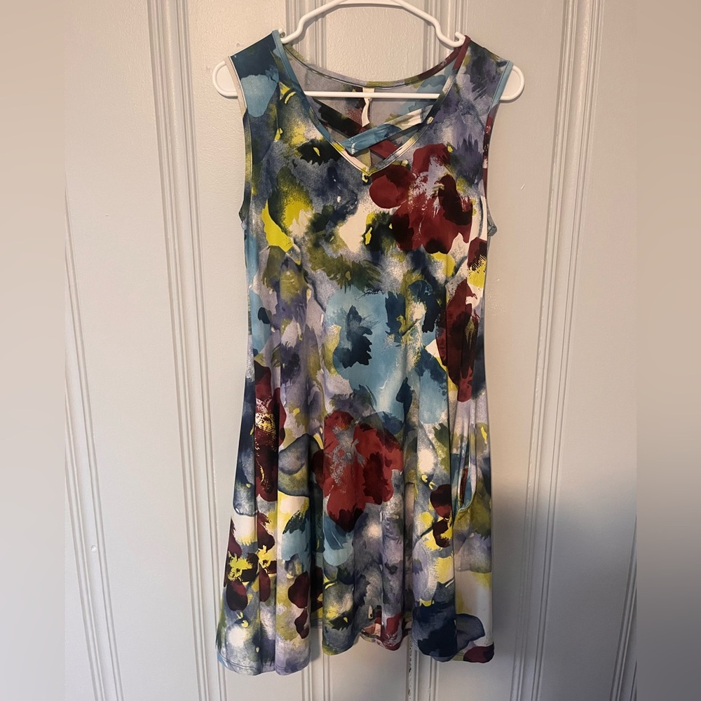 Floral tshirt dress